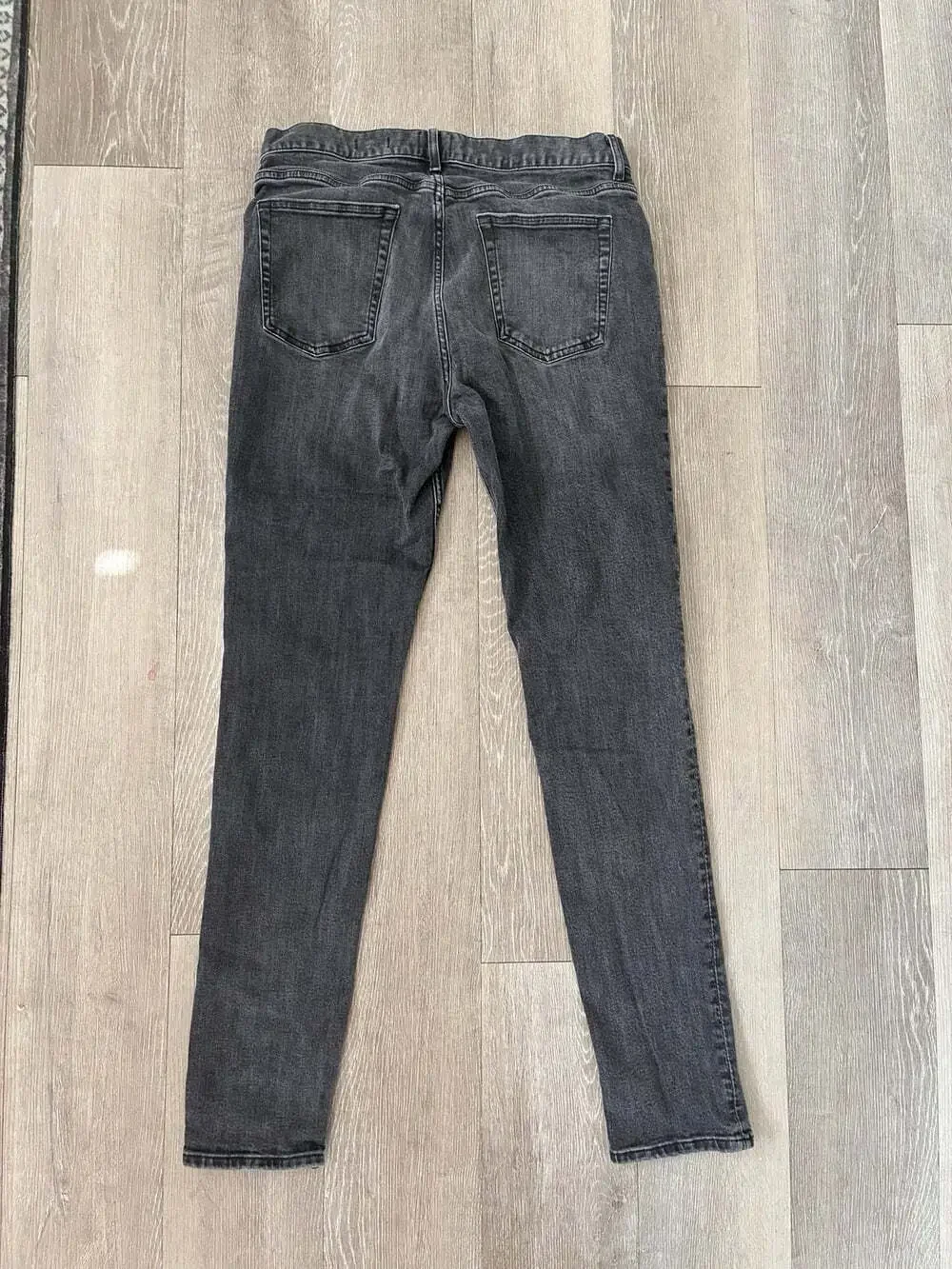 H&M Men’s Y2K Punk Grunge Emo Washed Black Denim Skinny Jeans Size 31 EUC